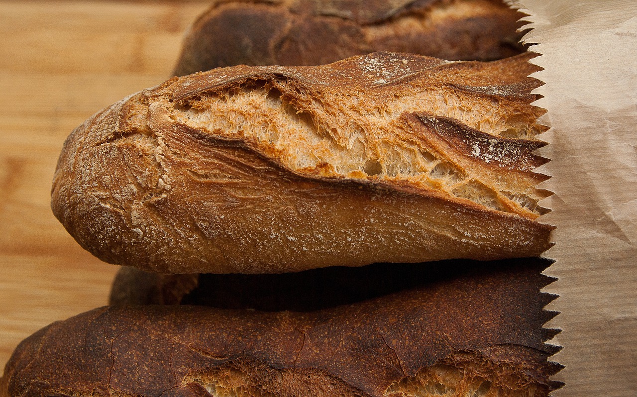Porady i wskazówki dotyczące pieczenia doskonałego chleba